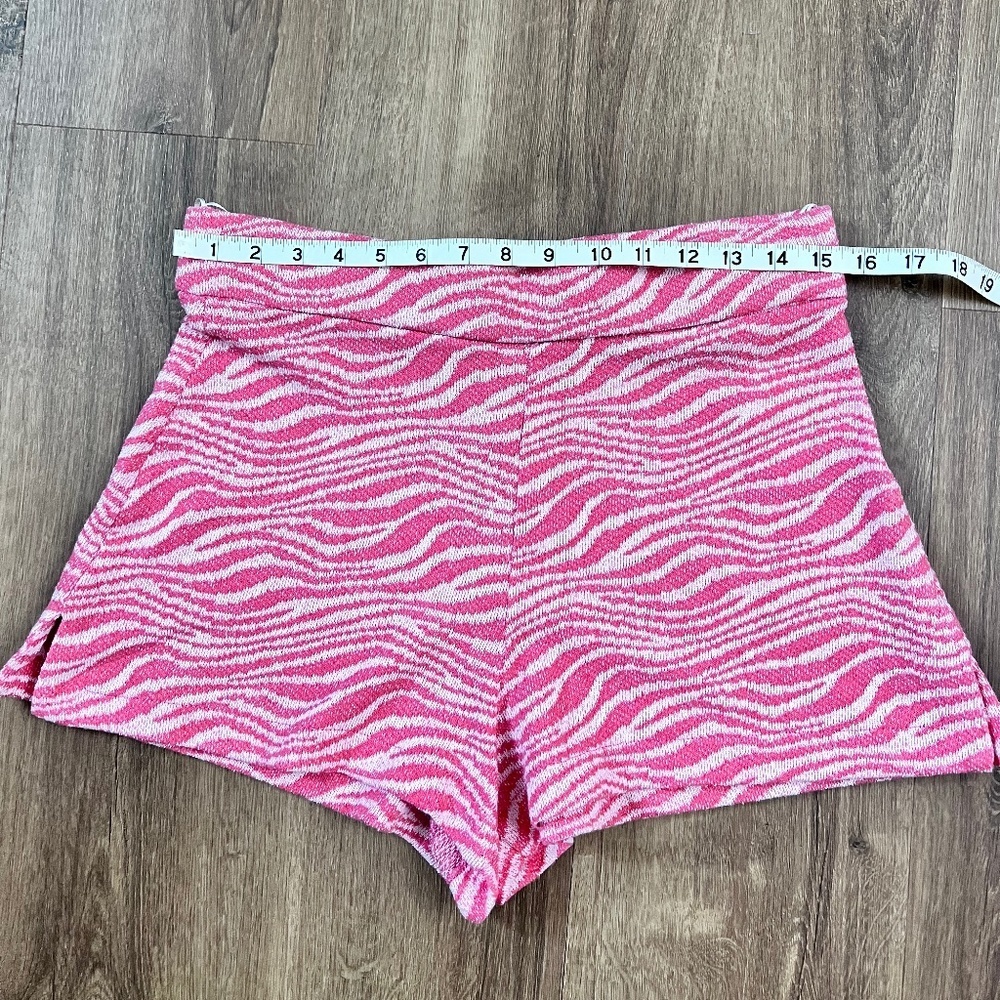 ZARA Pink Zebra Print Shorts Sz L - Picture 3 of 8